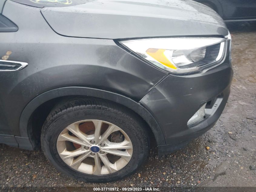 2017 FORD ESCAPE SE - 1FMCU9GD5HUA98330