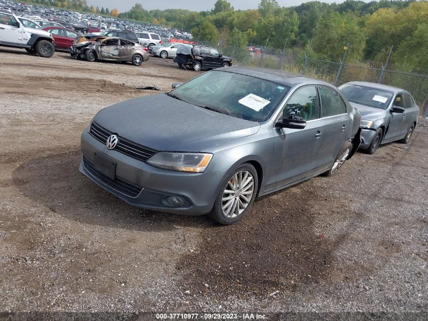 2013 VOLKSWAGEN JETTA SEDAN SEL W/NAV - 3VWLP7AJXDM435424