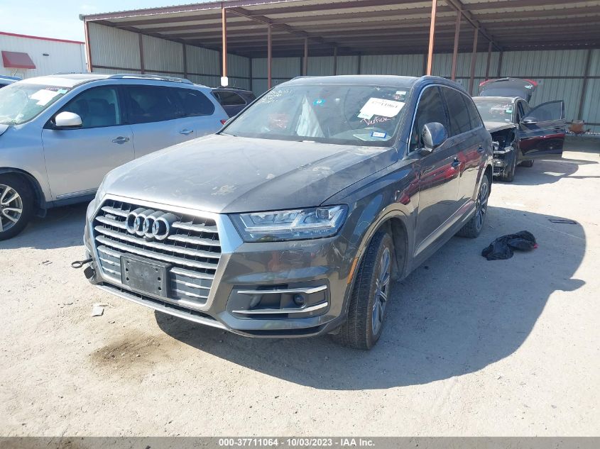 WA1LHAF78JD044946 2018 AUDI Q7, photo no. 2