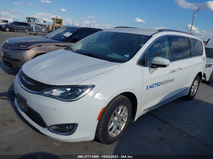 VIN 2C4RC1BG7LR106938 2020 CHRYSLER PACIFICA TOURING L