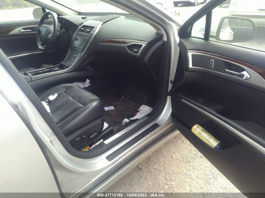 2015 LINCOLN MKZ HYBRID - 3LN6L2LU0FR626860