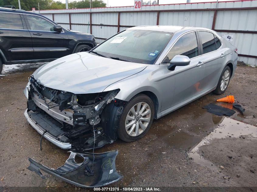 2020 TOYOTA CAMRY LE - 4T1C11AK3LU958493