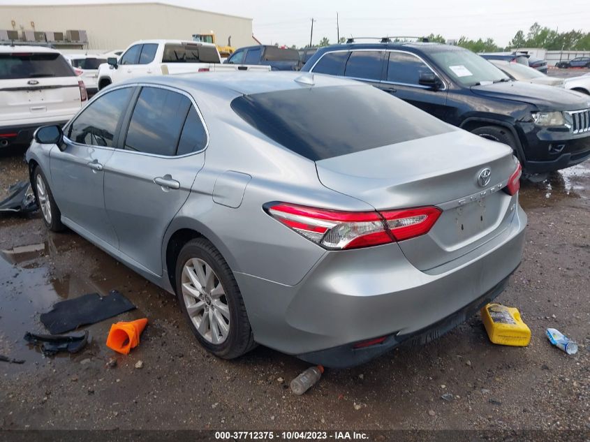 2020 TOYOTA CAMRY LE - 4T1C11AK3LU958493