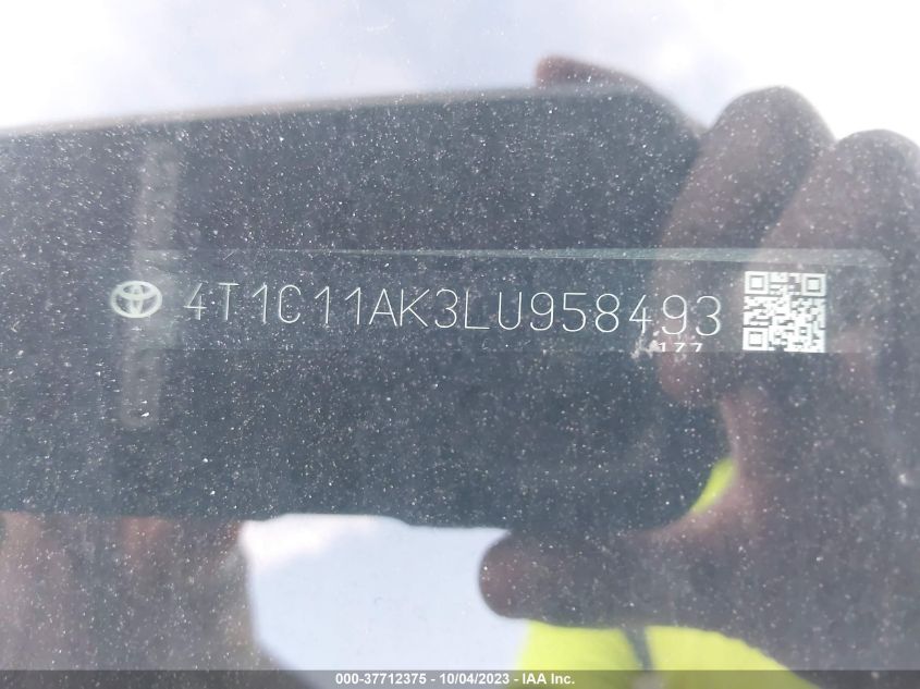 2020 TOYOTA CAMRY LE - 4T1C11AK3LU958493