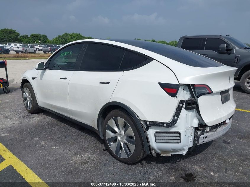 5YJYGDED9MF113986 Tesla Model Y STANDARD RANGE 3