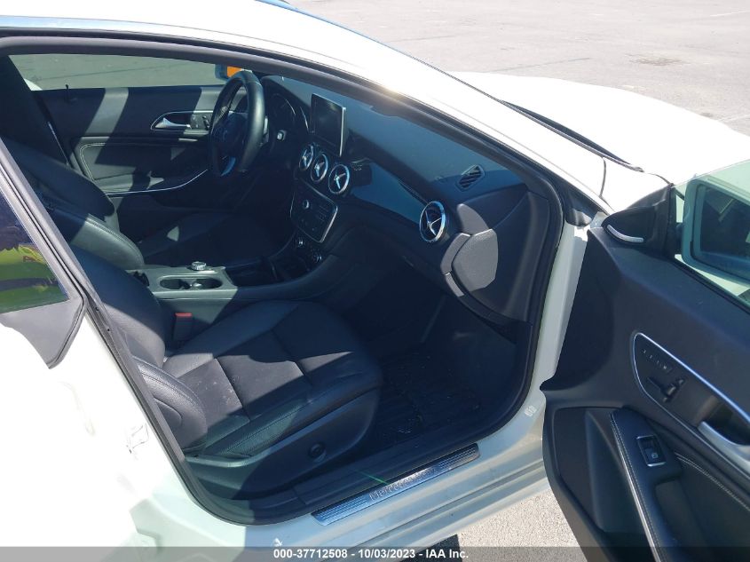 2015 MERCEDES-BENZ CLA-CLASS CLA 250 WDDSJ4EB1FN261890