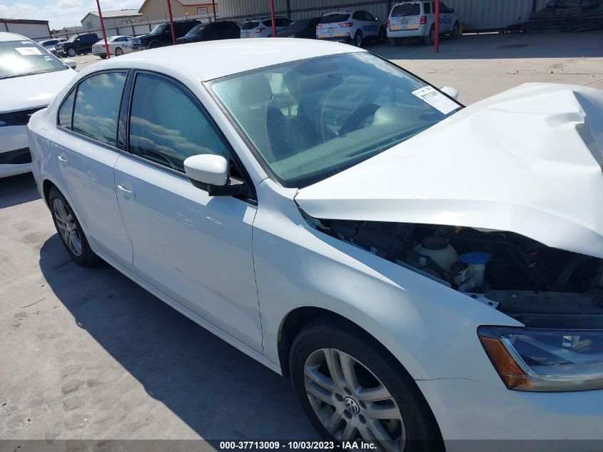 2018 VOLKSWAGEN JETTA 1.4T S - 3VW2B7AJ9JM254322