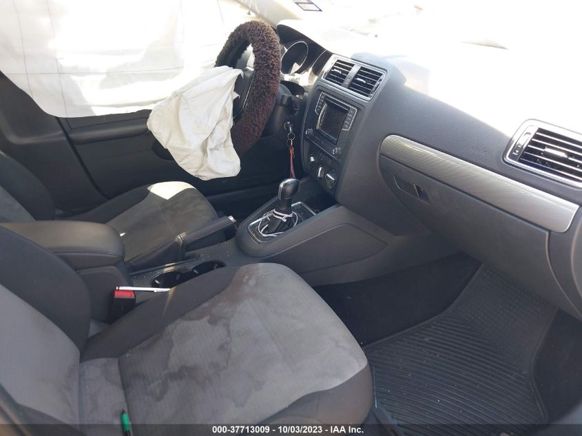 2018 VOLKSWAGEN JETTA 1.4T S - 3VW2B7AJ9JM254322