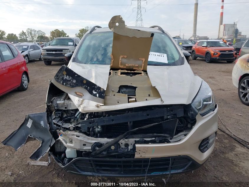 2017 FORD ESCAPE SE - 1FMCU0G91HUB87545