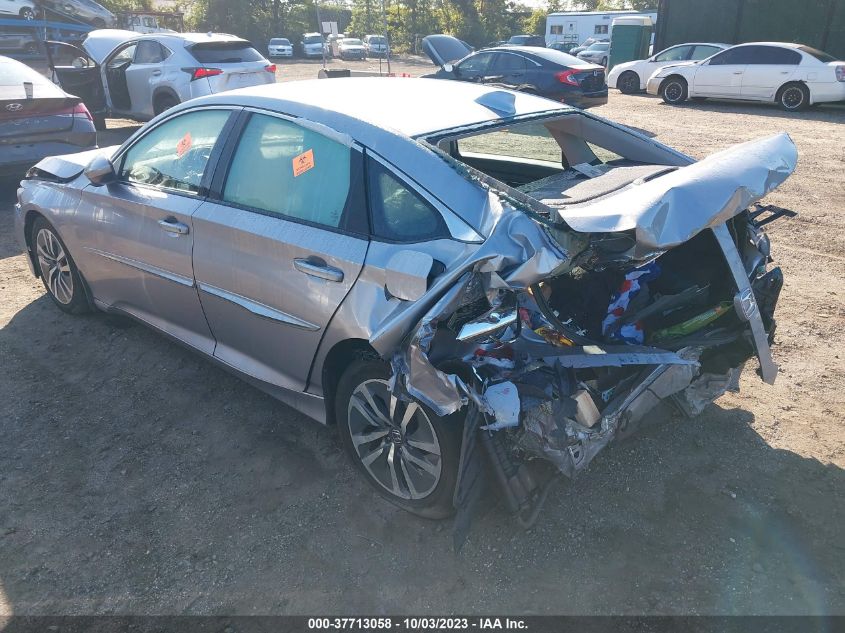 1HGCV3F13KA016532 Honda Accord Hybrid   3