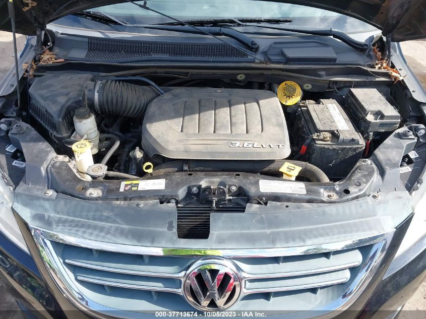 2013 VOLKSWAGEN ROUTAN SE W/RSE & NAVIGATION 2C4RVABG8DR724846