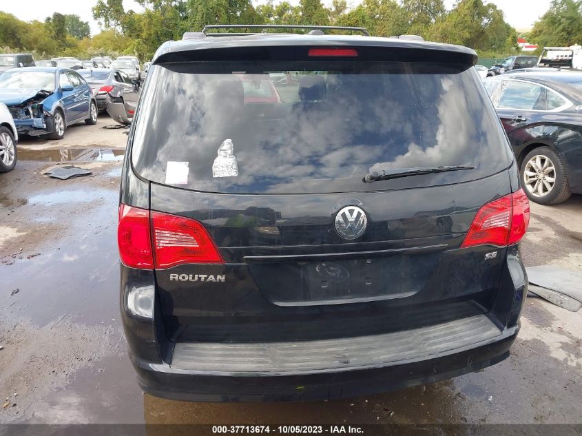 2013 VOLKSWAGEN ROUTAN SE W/RSE & NAVIGATION 2C4RVABG8DR724846