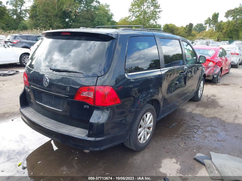 2013 VOLKSWAGEN ROUTAN SE W/RSE & NAVIGATION 2C4RVABG8DR724846