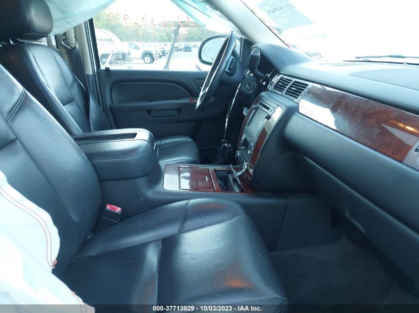 2014 CHEVROLET SUBURBAN 1500 LTZ 1GNSKKE70ER155971
