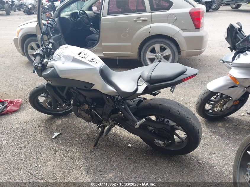 2017 YAMAHA FZ07 C JYARM06YXHA003823