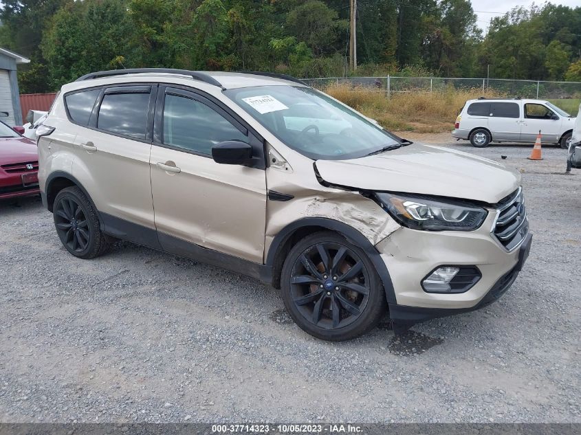 2018 FORD ESCAPE SE - 1FMCU9GD7JUA15910