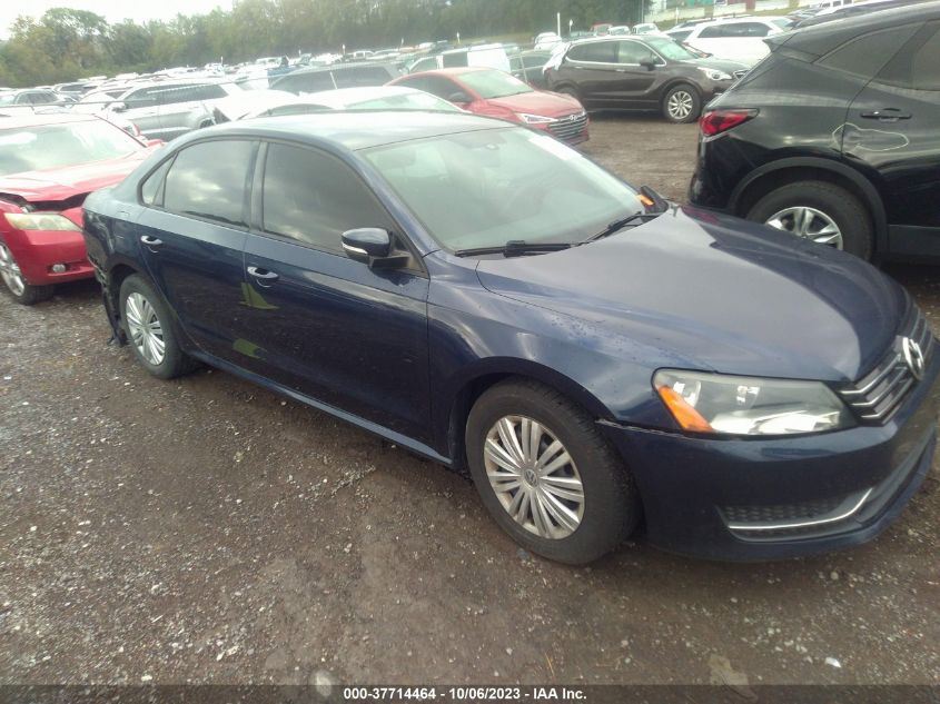 2014 VOLKSWAGEN PASSAT S - 1VWAP7A35EC009006