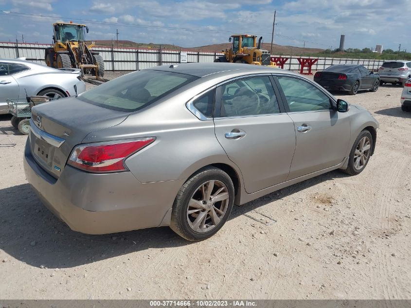 VIN 1N4AL3AP0EC112589 2014 NISSAN ALTIMA no.4