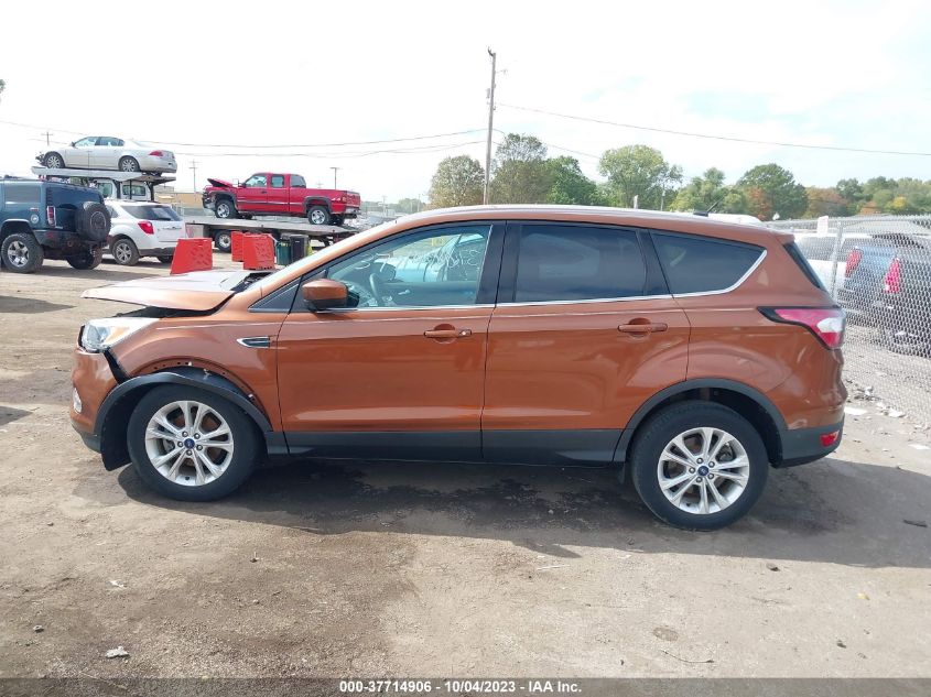 2017 FORD ESCAPE SE - 1FMCU0GD2HUD52331