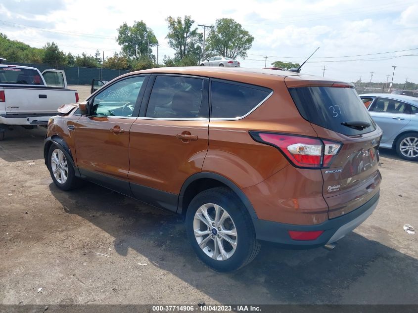 2017 FORD ESCAPE SE - 1FMCU0GD2HUD52331