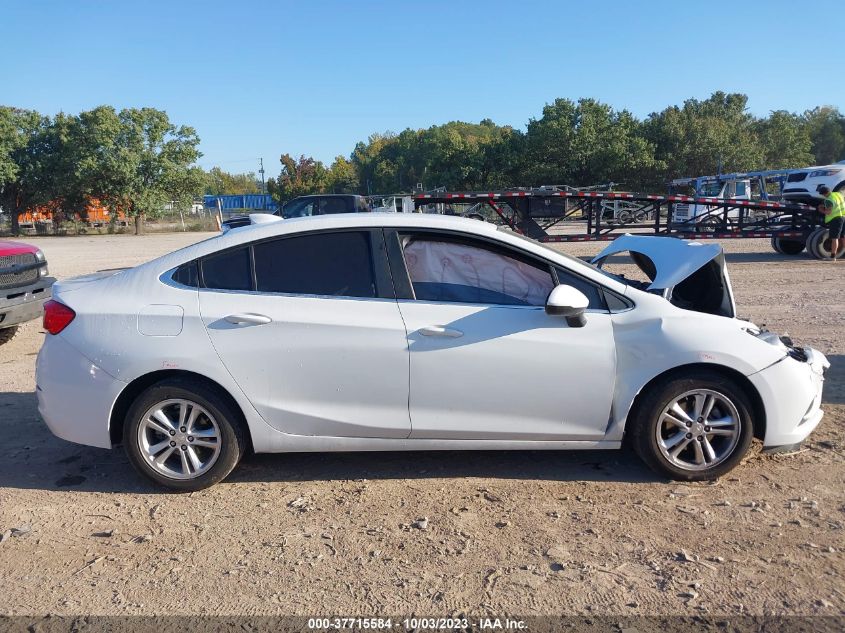 2018 CHEVROLET CRUZE LT - 1G1BE5SM3J7113529