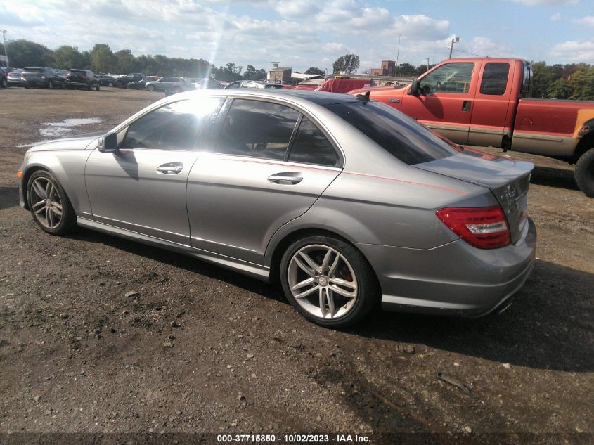 2014 MERCEDES-BENZ C 300 SPORT 4MATIC/LUXURY 4MATIC - WDDGF8AB4EA912553