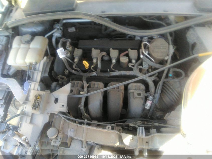 2016 FORD FOCUS SE - 1FADP3F23GL263198