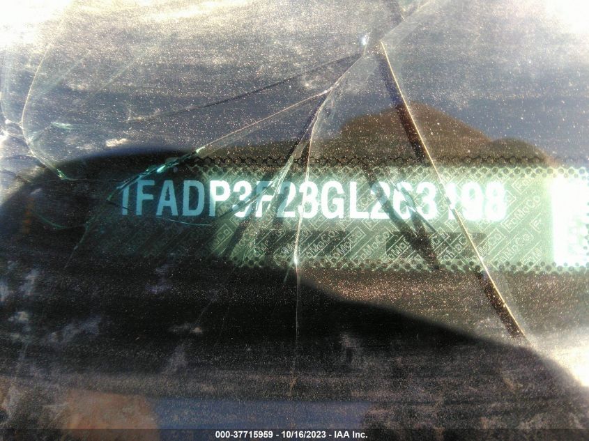 2016 FORD FOCUS SE - 1FADP3F23GL263198