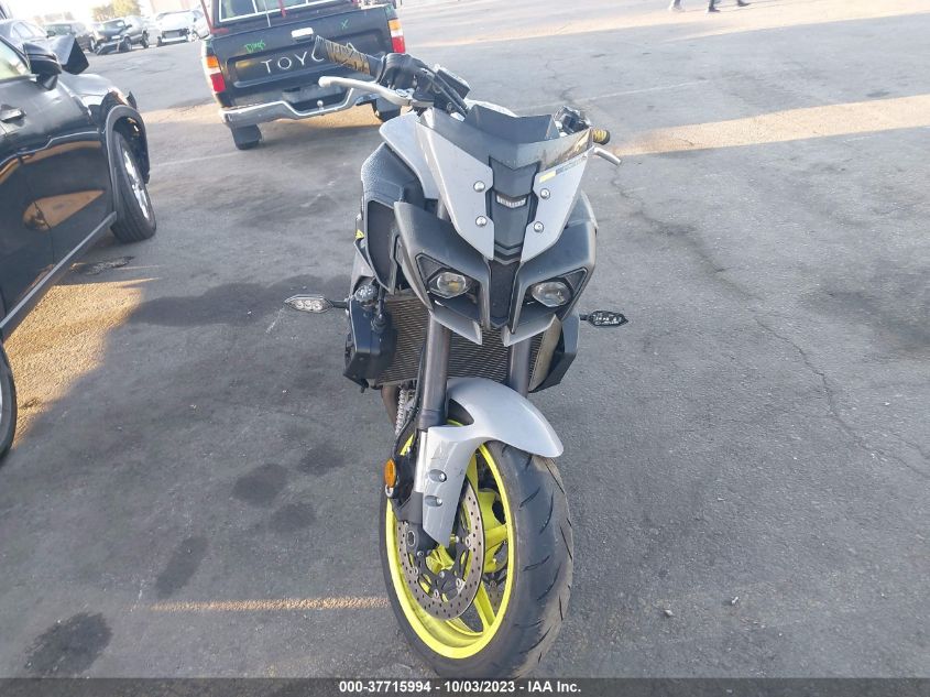 2017 YAMAHA FZ10 C - JYARN48Y7HA000119