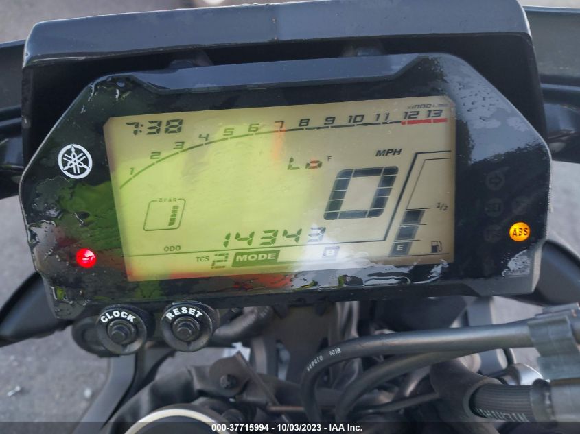 2017 YAMAHA FZ10 C - JYARN48Y7HA000119