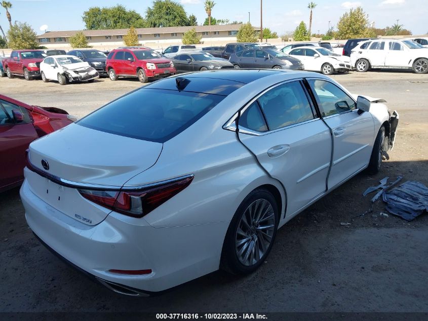 58ABZ1B17KU024676 Lexus ES 350 4