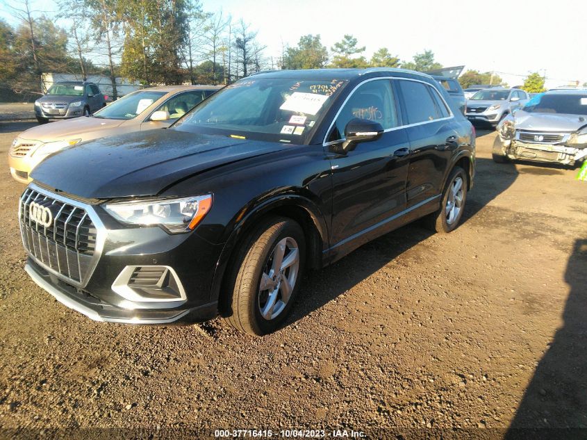 WA1AECF38L1007523 Audi Q3 PREMIUM 2