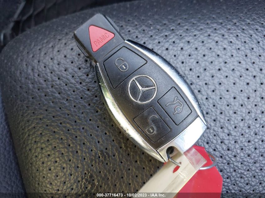 2015 MERCEDES-BENZ C 300 SPORT/LUXURY/ - 55SWF4JB8FU087039