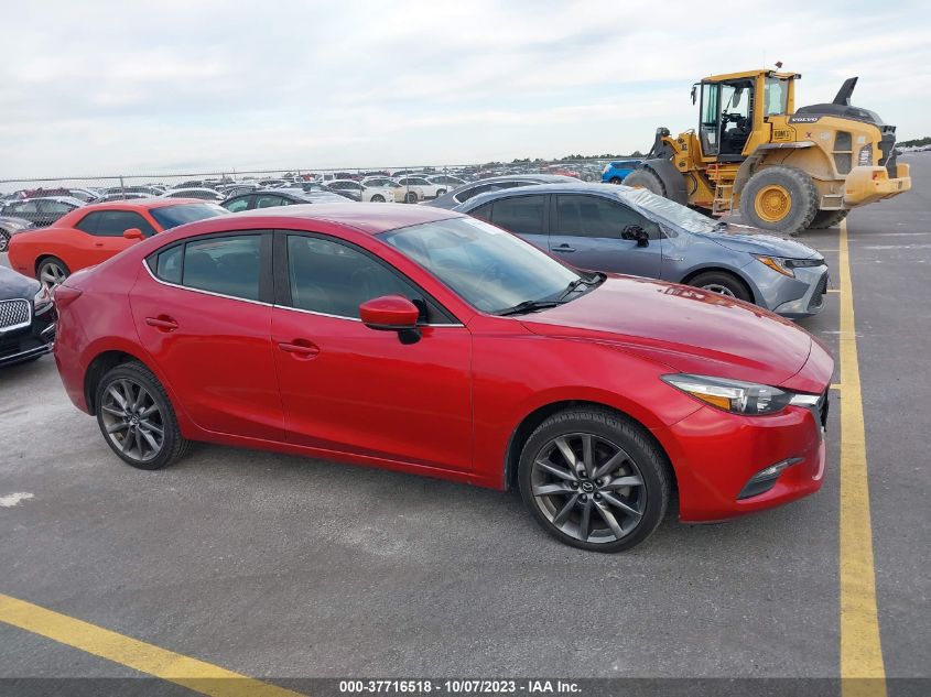 2018 MAZDA MAZDA3 4-DOOR TOURING - 3MZBN1V37JM183797