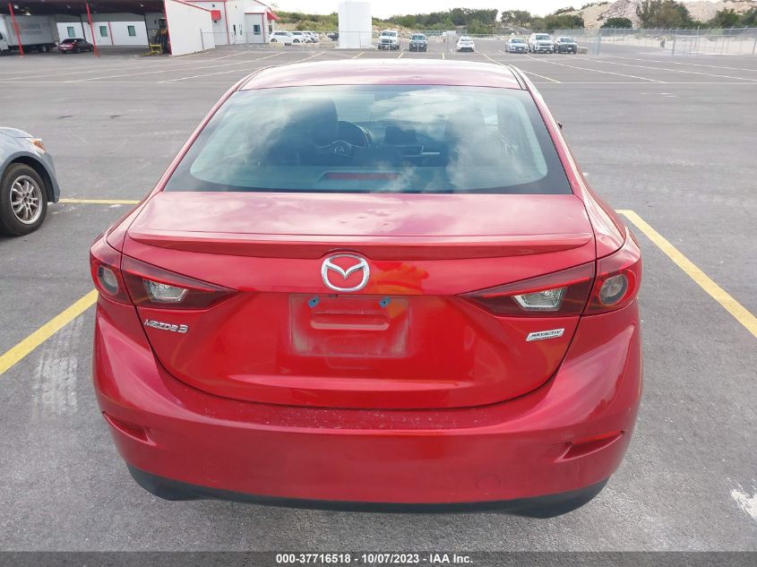 2018 MAZDA MAZDA3 4-DOOR TOURING - 3MZBN1V37JM183797