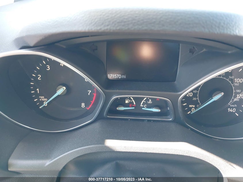 VIN 1FMCU0G99HUB46547 2017 FORD ESCAPE SE