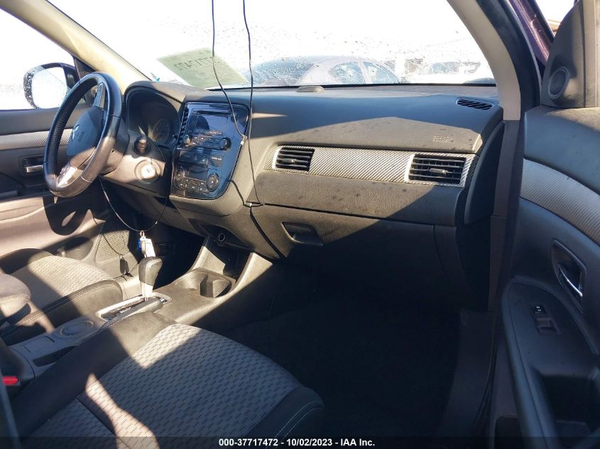 2015 MITSUBISHI OUTLANDER ES - JA4AD2A37FZ004946
