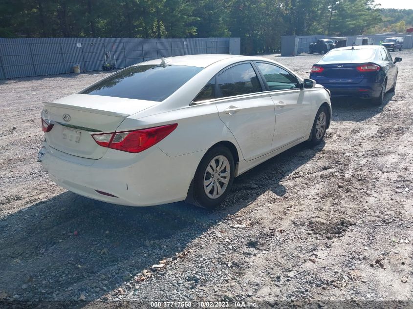 2013 HYUNDAI SONATA GLS PZEV - 5NPEB4AC0DH607461