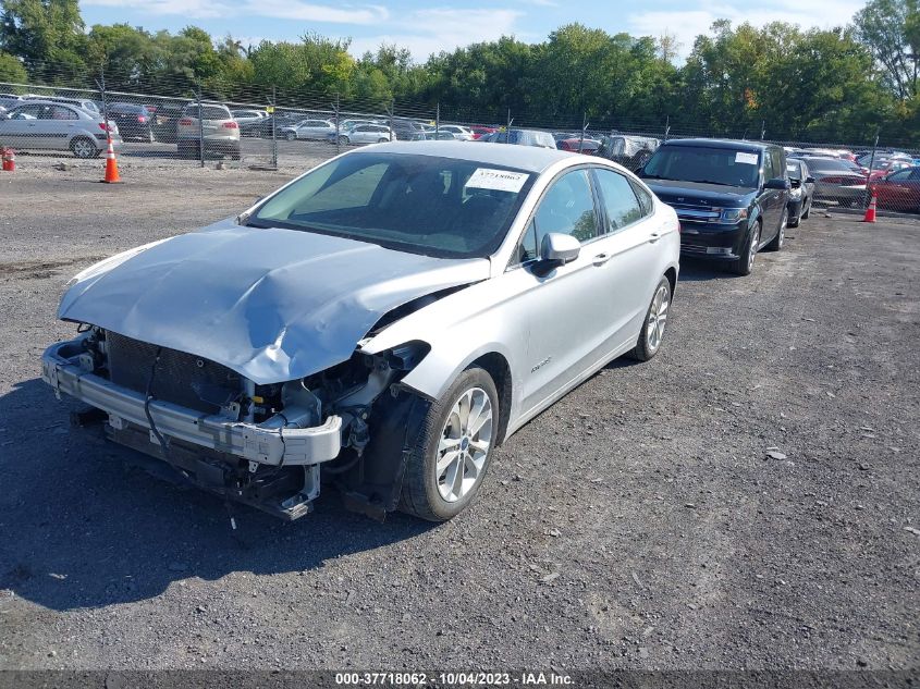 3FA6P0LU4KR179978 2019 FORD FUSION, photo no. 2