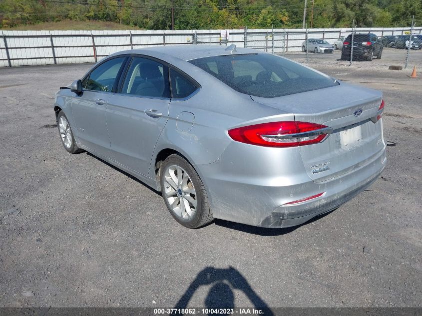 3FA6P0LU4KR179978 2019 FORD FUSION, photo no. 3