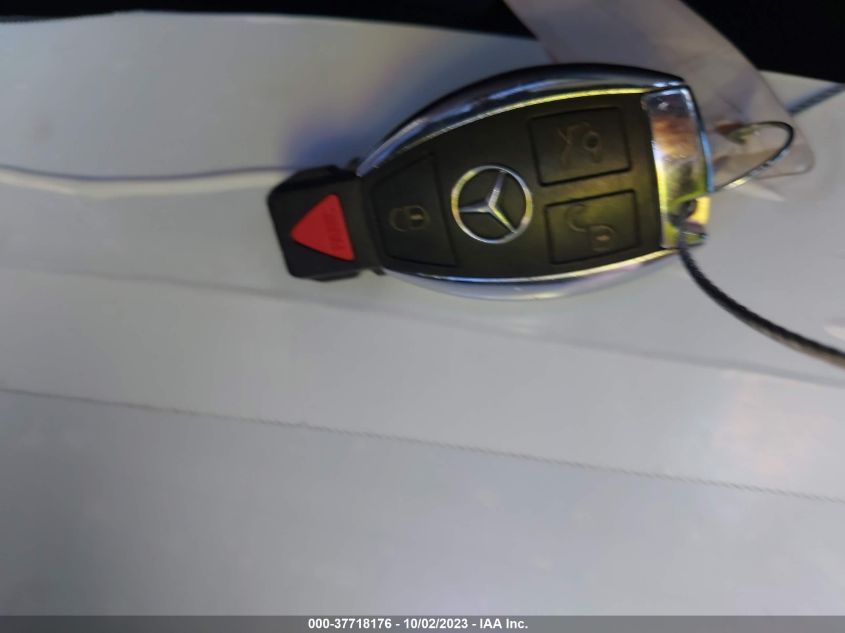 2013 MERCEDES-BENZ C 350 SPORT WDDGJ5HB2DF949136