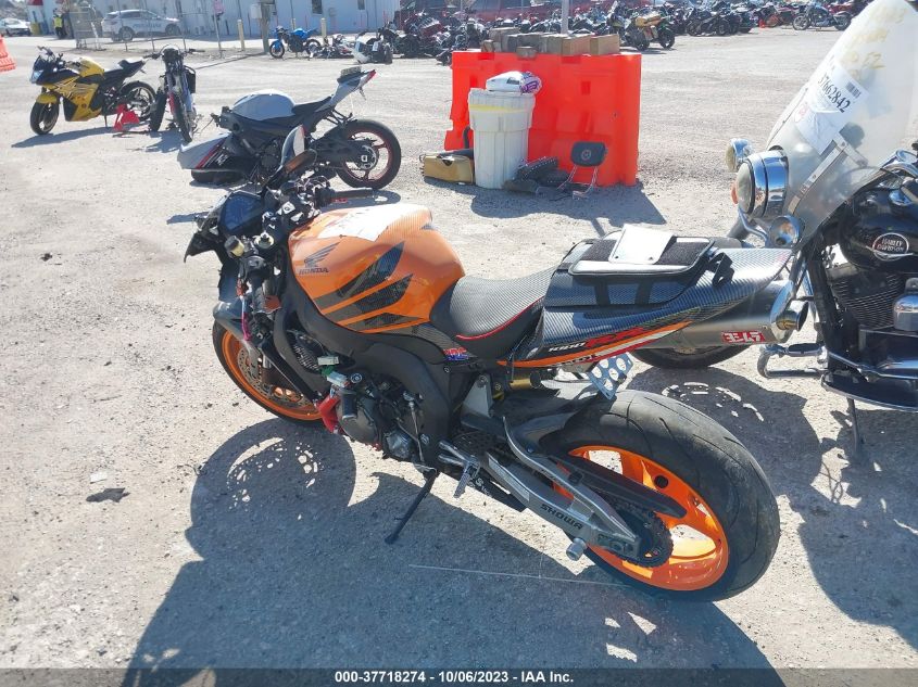 2000 HONDA CBR900 RR JH2SC4408YM003497