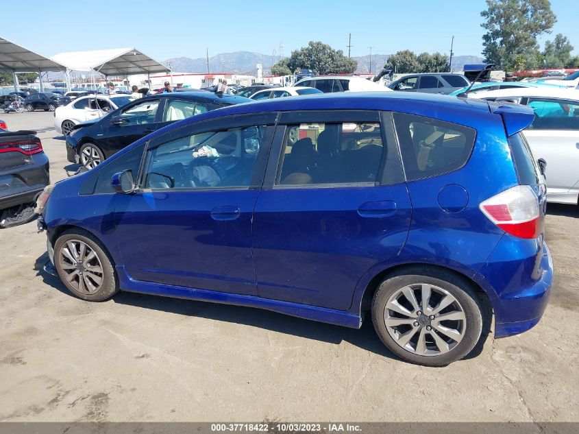 2013 HONDA FIT SPORT - JHMGE8H52DC039092