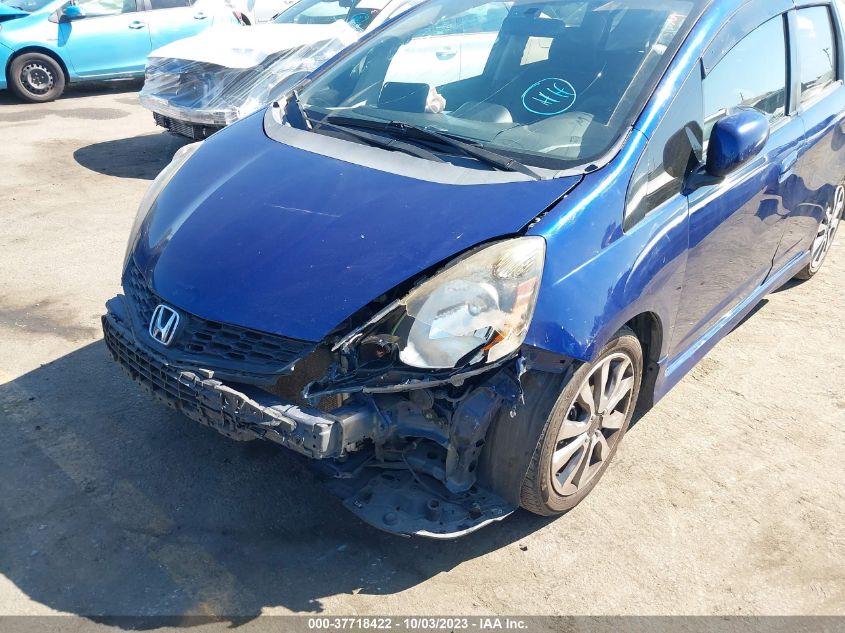 2013 HONDA FIT SPORT - JHMGE8H52DC039092