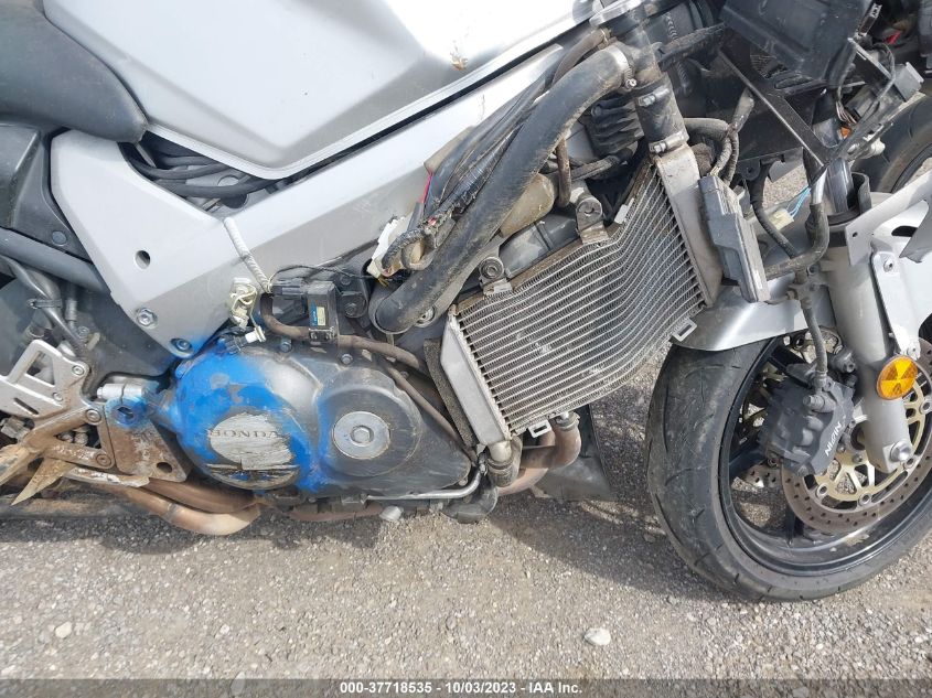 2003 HONDA VFR800 JH2RC46103M500153
