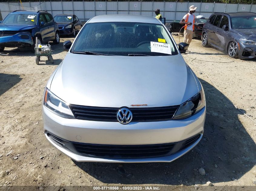 2013 VOLKSWAGEN JETTA SEDAN S - 3VW2K7AJ8DM298879