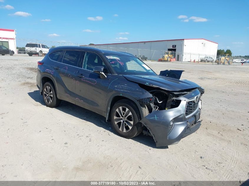 2020 TOYOTA HIGHLANDER XLE - 5TDGZRBH8LS008571