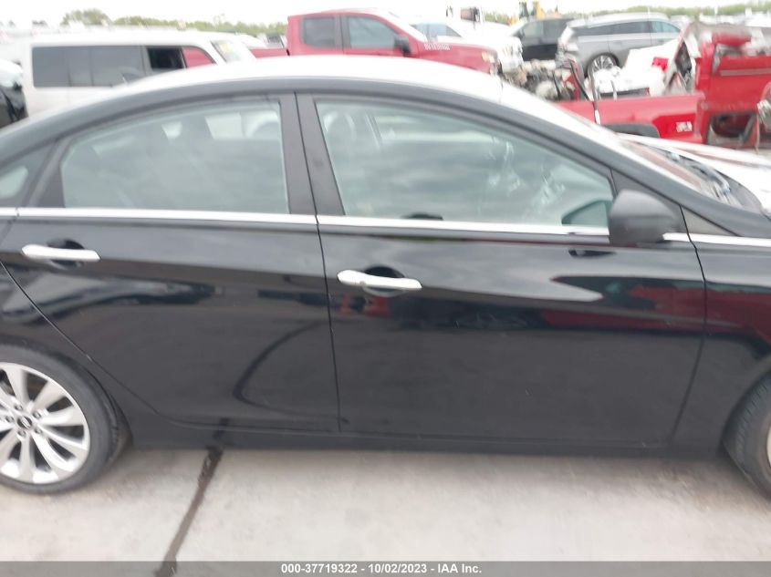 2013 HYUNDAI SONATA SE - 5NPEC4AC6DH657164