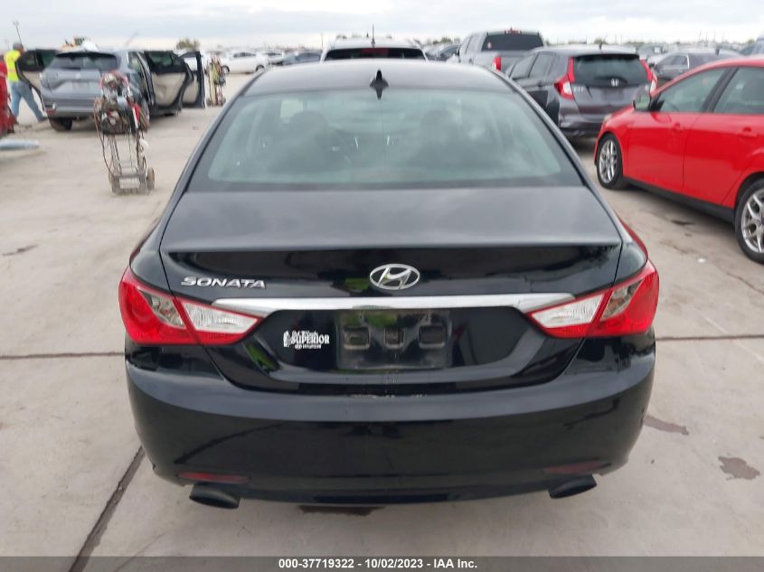 2013 HYUNDAI SONATA SE - 5NPEC4AC6DH657164