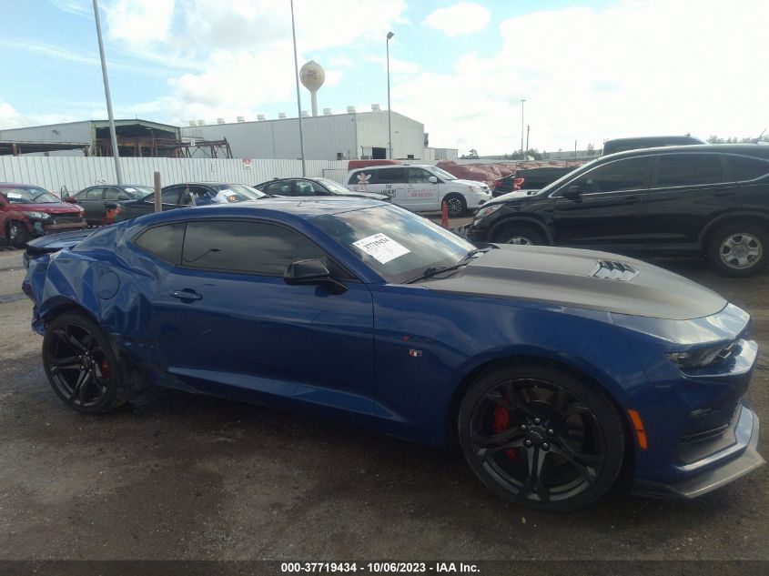 2021 CHEVROLET CAMARO 1SS - 1G1FF1R74M0131073